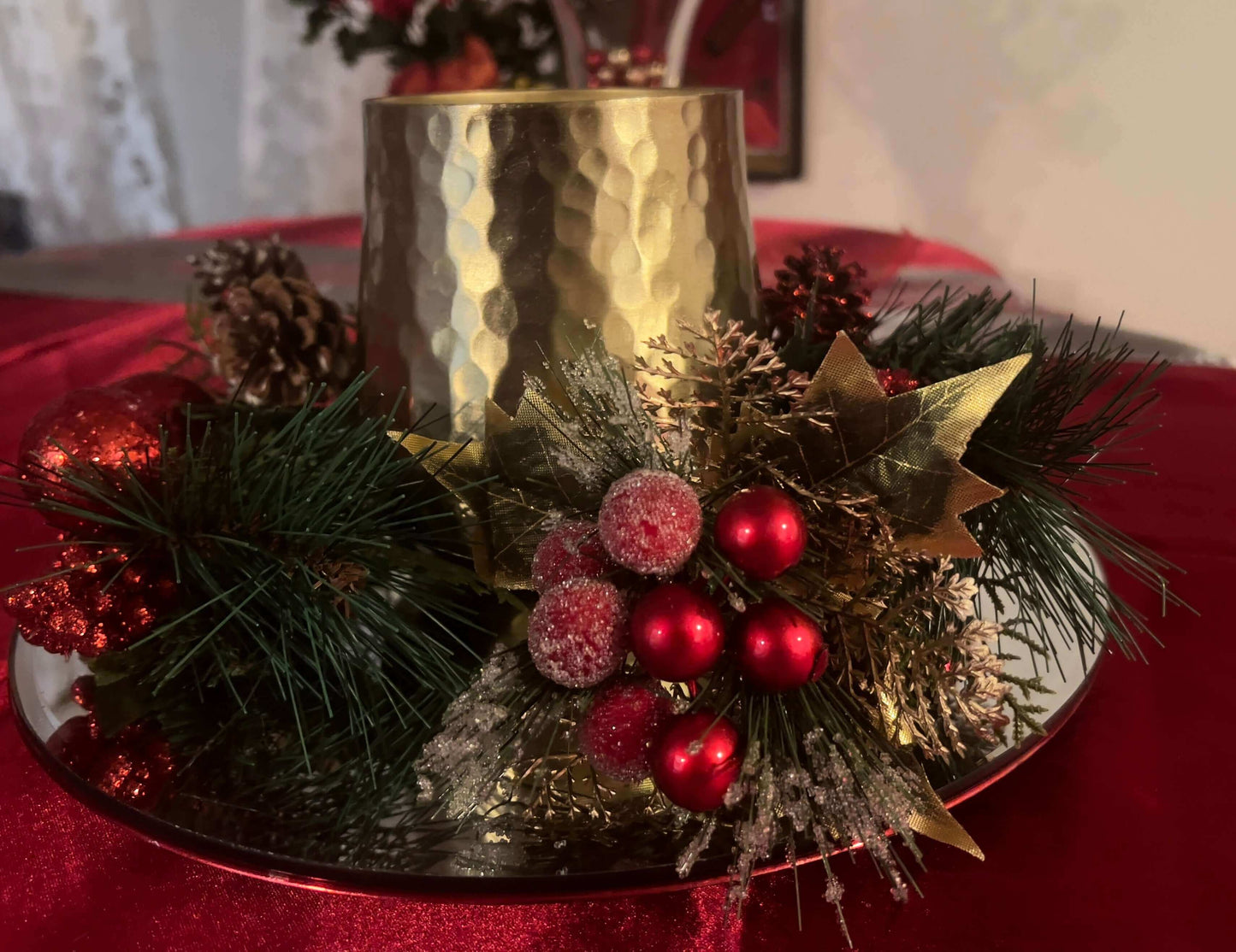 Gold Jumbo Soy Candle - Peppermint Mocha